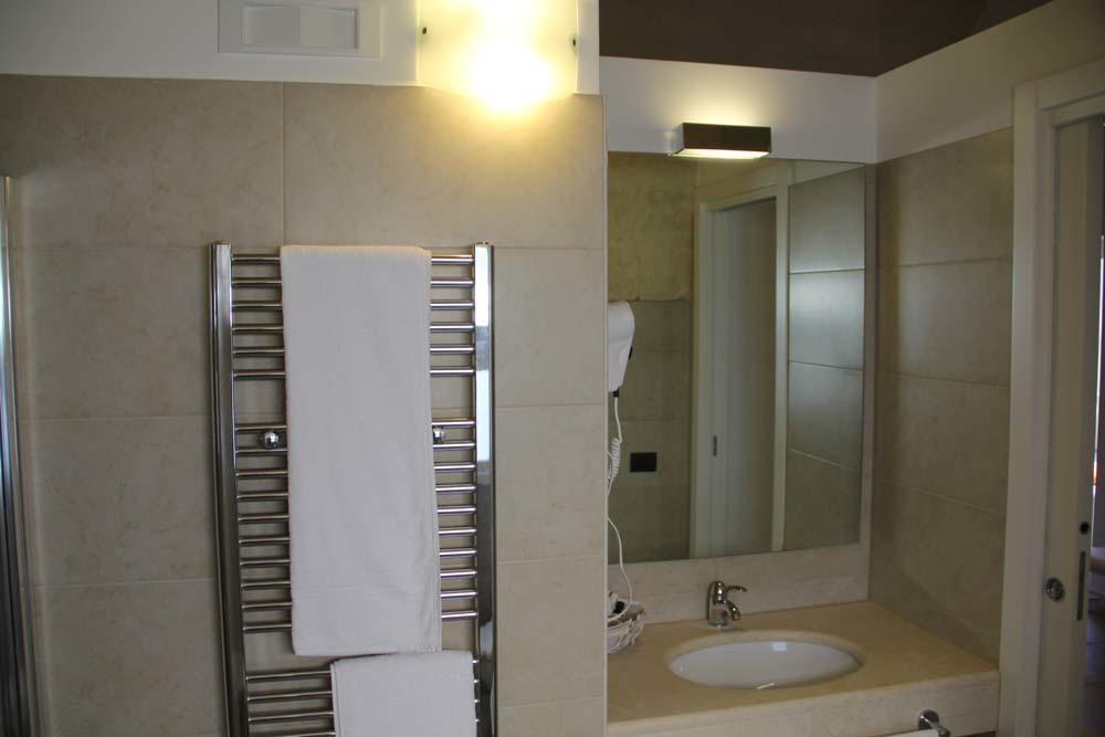 La Papagna Dimora Storica Hotel Palagianello Room photo